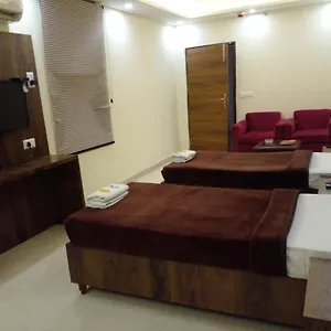  Guest house Grt Residency India